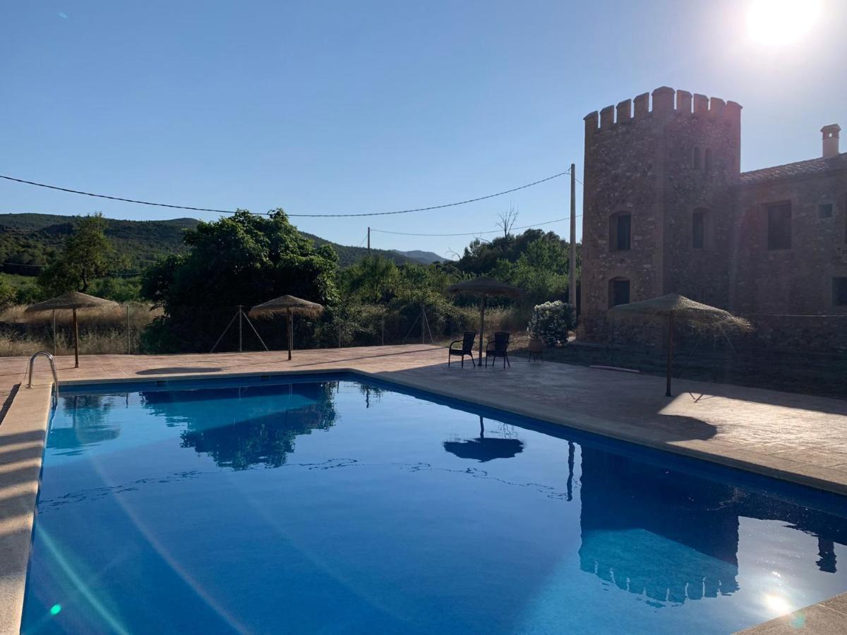 Masia De San Juan - Castillo Con Piscina En Plena Sierra Calderona เซกอร์เบ ภายนอก รูปภาพ