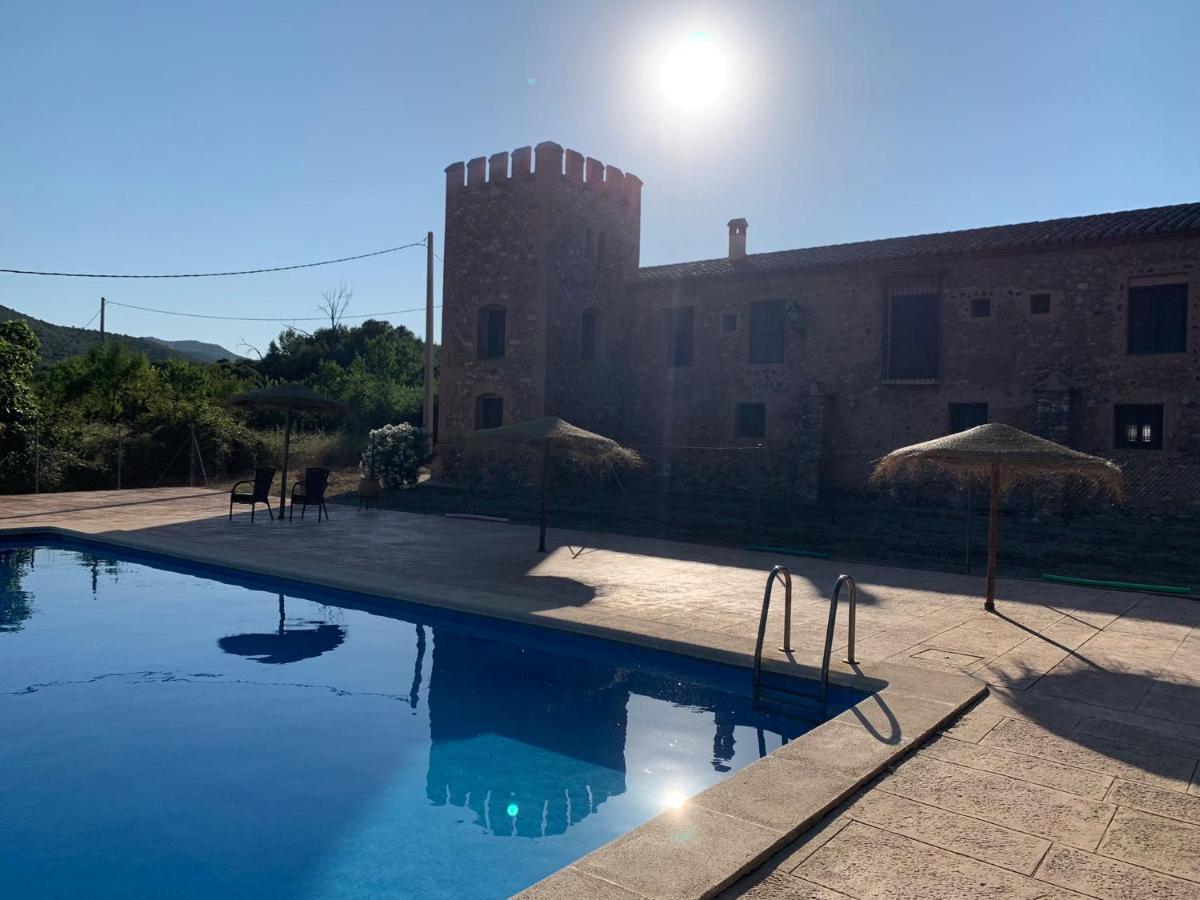 Masia De San Juan - Castillo Con Piscina En Plena Sierra Calderona เซกอร์เบ ภายนอก รูปภาพ