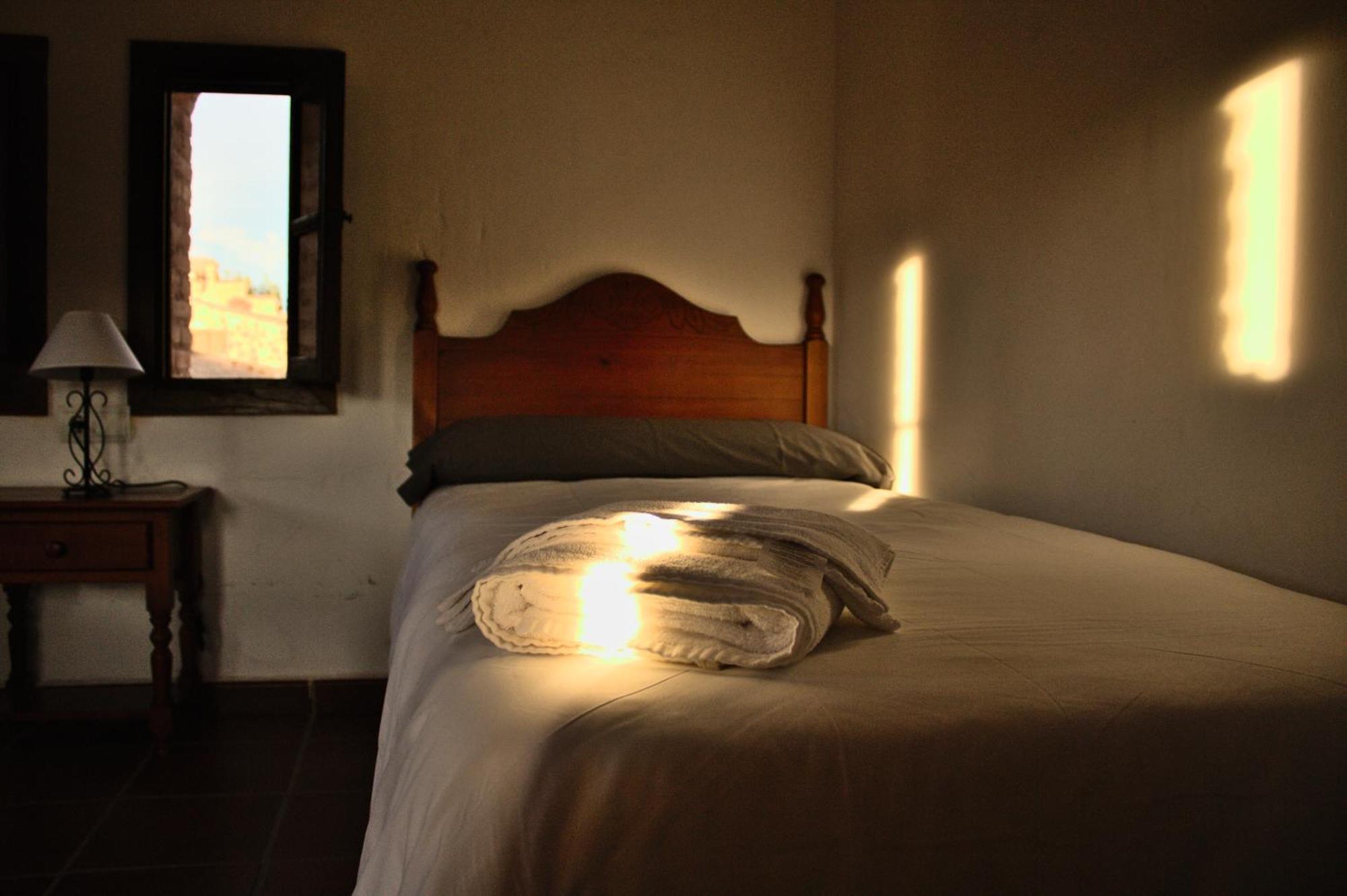 Masia De San Juan - Castillo Con Piscina En Plena Sierra Calderona เซกอร์เบ ภายนอก รูปภาพ